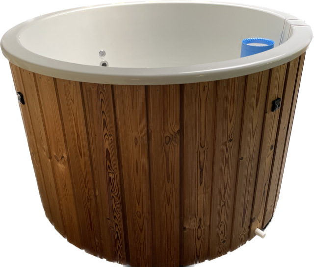 SAVO Hot Tub 1000l Badefass mit Fiberglas-Einsatz